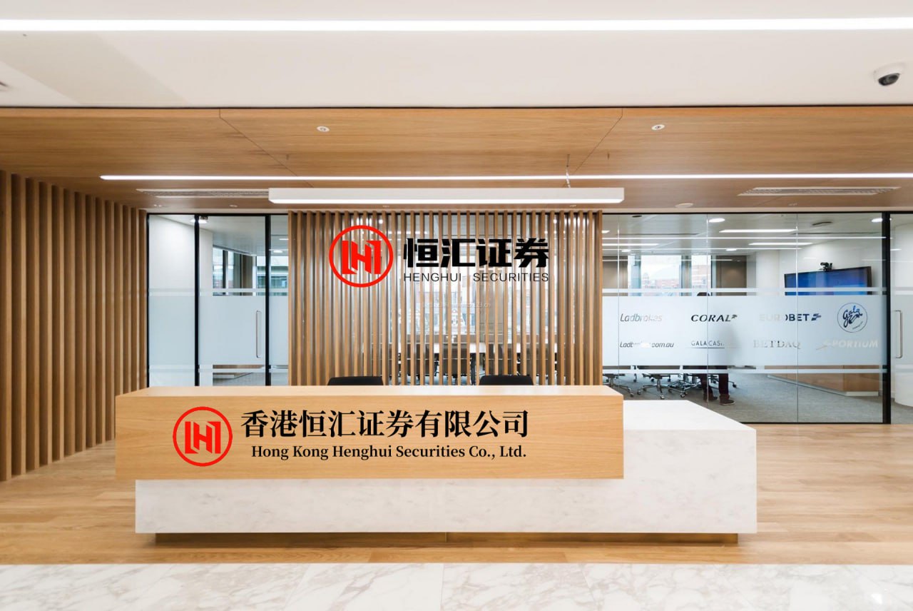 青岛配资平台 网传“实习生往鲜花饼里吐痰”系造谣